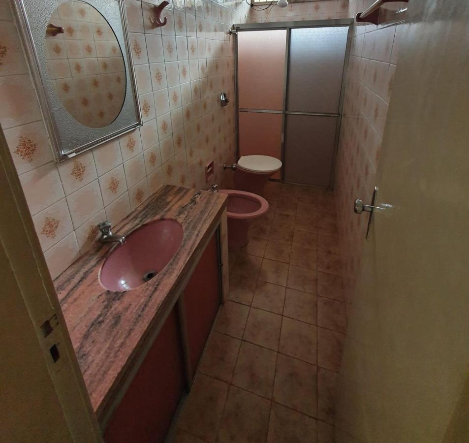 Hostel Umuarama Uberlândia Extérieur photo