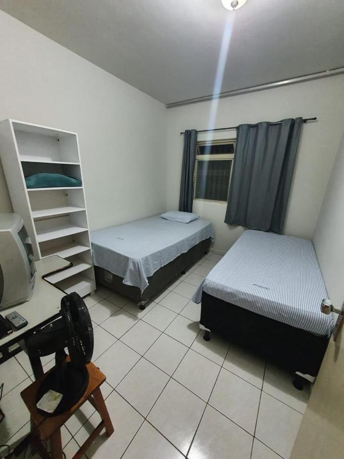 Hostel Umuarama Uberlândia Extérieur photo